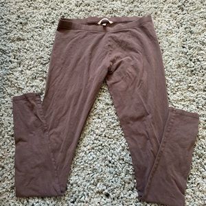 AMAZING SOFT AND STRETCHY VICTORIA SECRET LEGGINGS